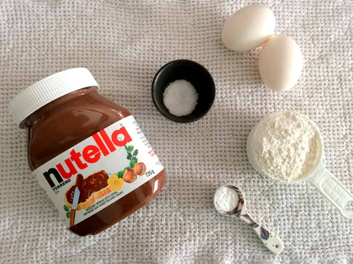 5-Ingredient NutellaBrownies