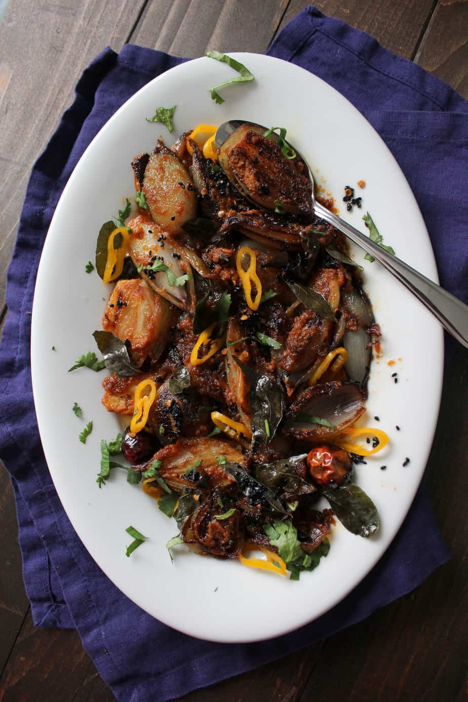 Shallots with Coconut and Tamarind