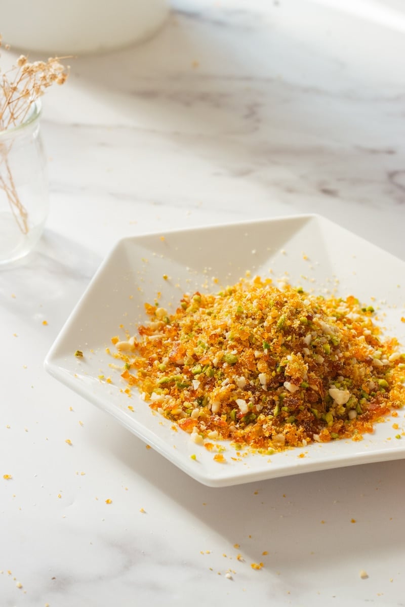 caramel crunch on a hexagon shaped plate