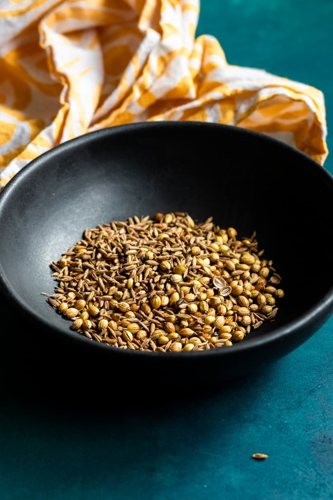 Roasted Coriander and Cumin Seeds